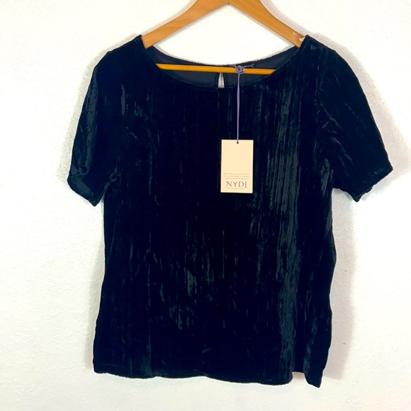 New NWT NYDJ Textured Velvet Short Sleeve Top Small - Picture 4 of 11
